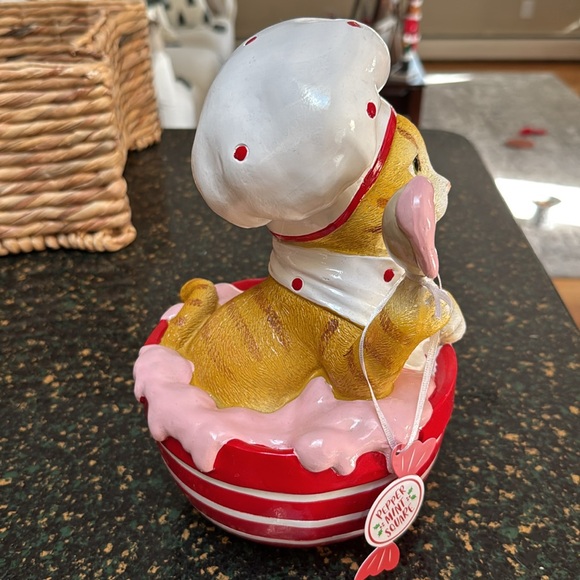 Peppermint Square Valentines Day Baking Cat - Picture 2 of 4